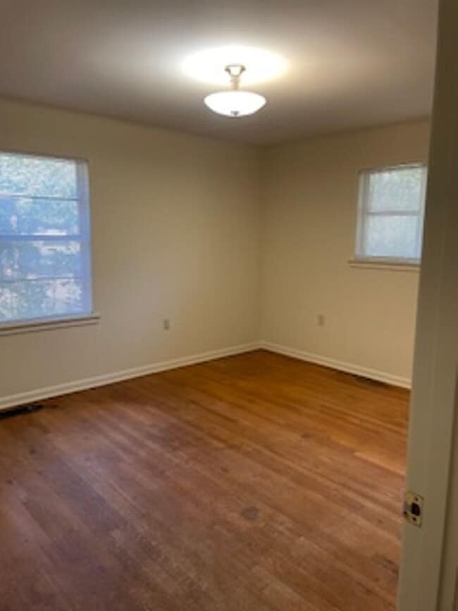 Photo - 1025 W Sloan St