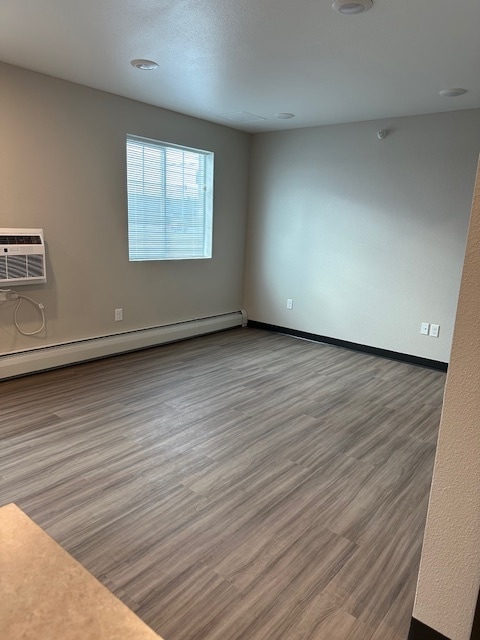 Photo - 15 19th Ave SW