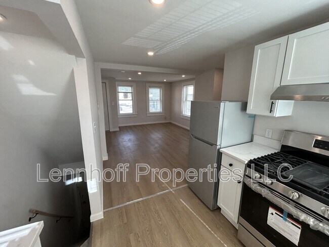 Photo - 31 Hilton St Unidad 2