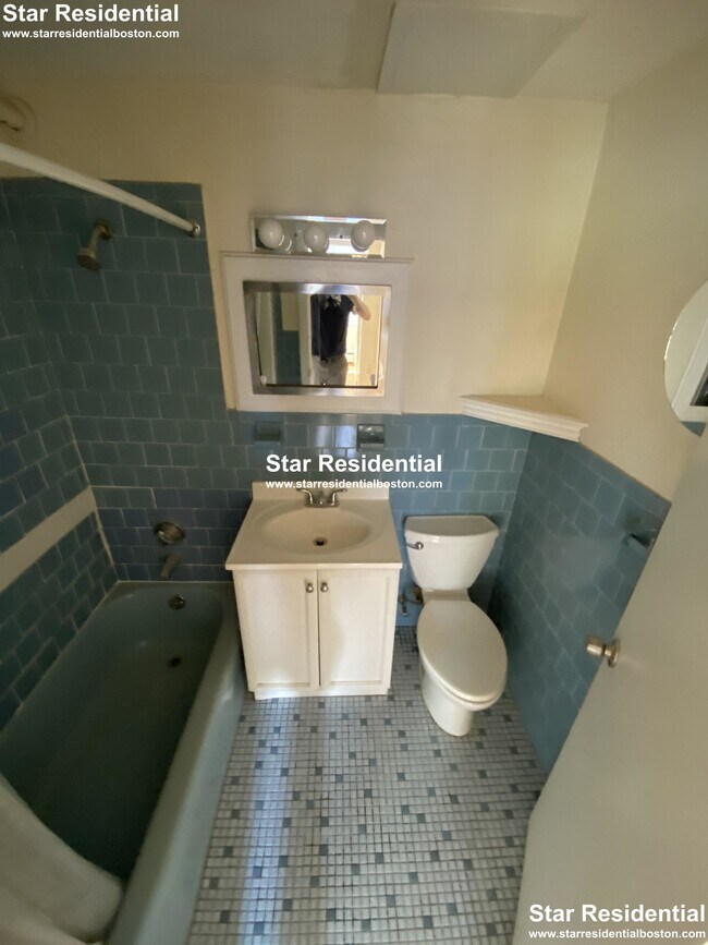 Photo - 725 Commonwealth Ave Unit 1