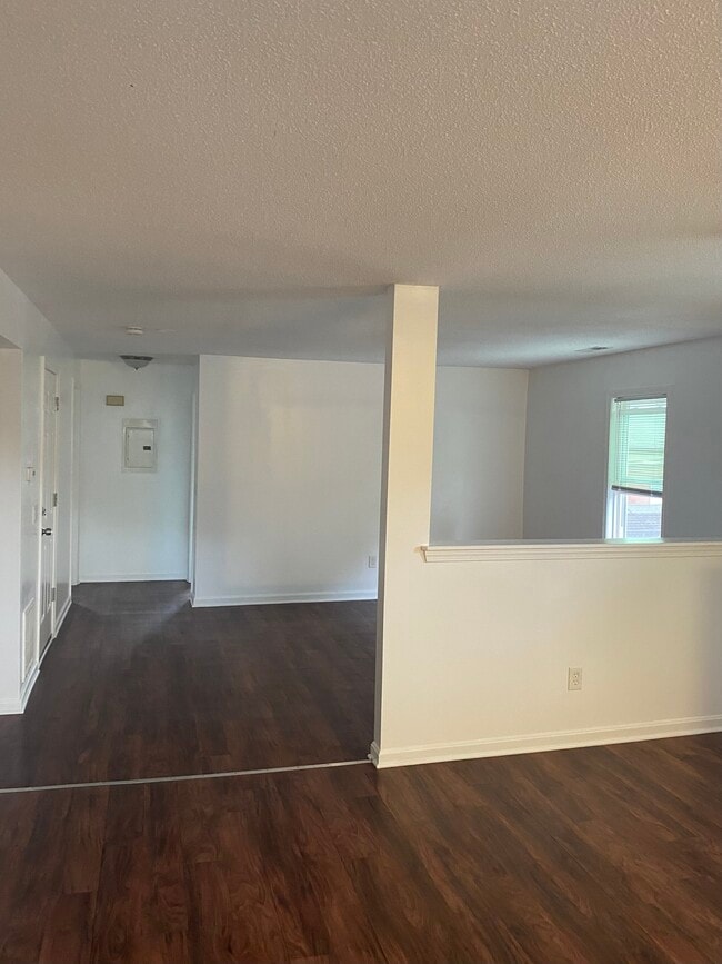 Photo - 28 Adams St Unidad 1st Floor