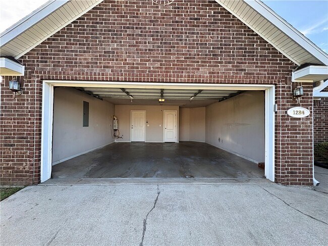 Photo - 1284 N Cannondale Dr