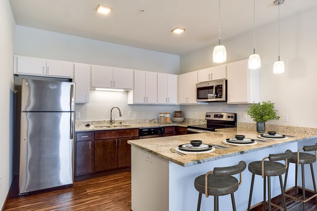 DSC_0010 HDR3 -_+ - 700 East Apartments