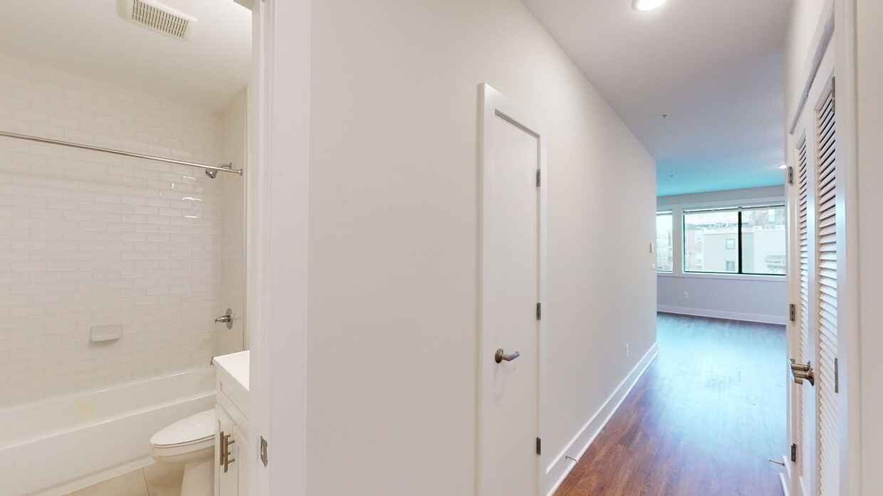 Photo - St James Place Apartments