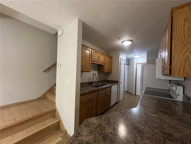 Photo - 5522 100th Ln