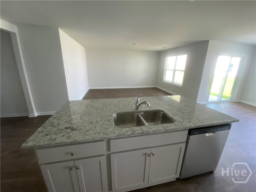 Photo - 474 Coconut Dr