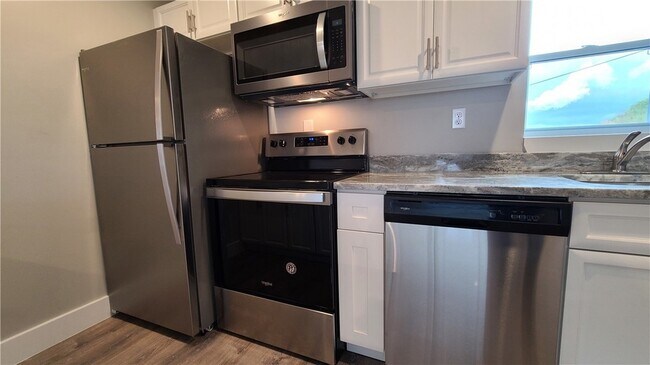 Photo - 1331 Freeport Rd