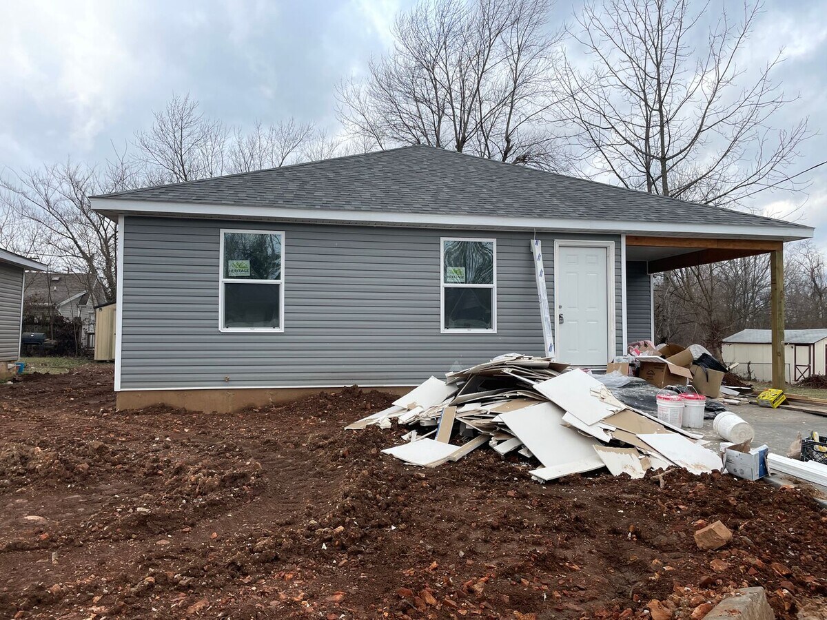 3 Bedroom 2 Bath House - 3 Bedroom 2 Bath House