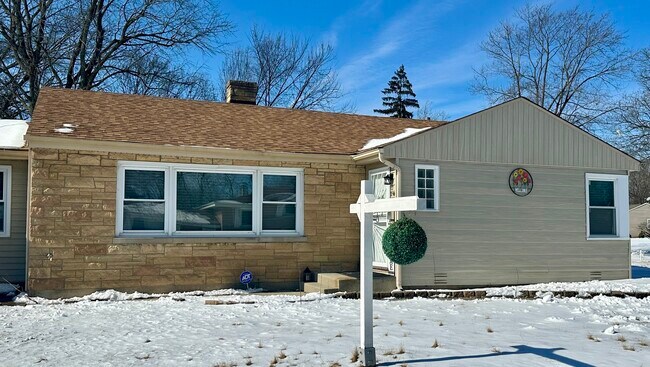 Photo - 2901 Lexington Dr House