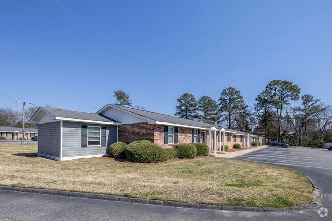 The Creeks at Augusta - The Creeks At Augusta Apartments