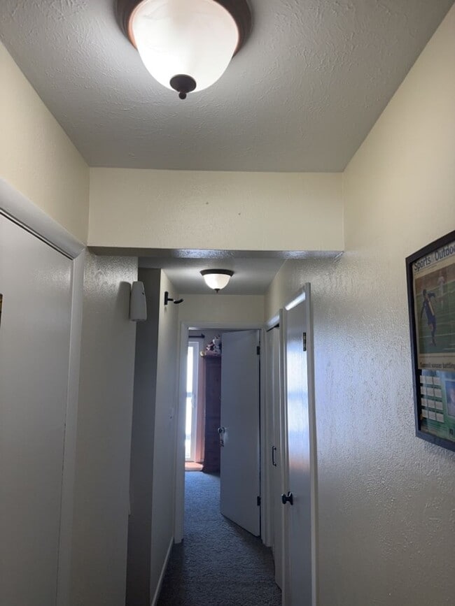 Photo - Yacht Club Condo - Great 3 Bedroom/2 Bath Unit w/Lake Access