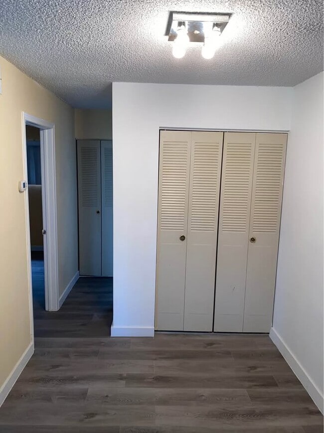 Photo - 6201 SW 37th St Unidad Westwood Condo
