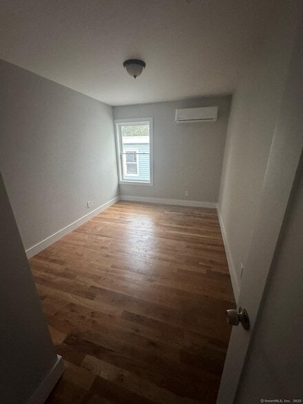 Photo - 980 Hancock Ave Unit 3R