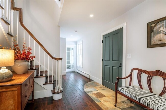 Photo - 104 Lower Church Hill Rd