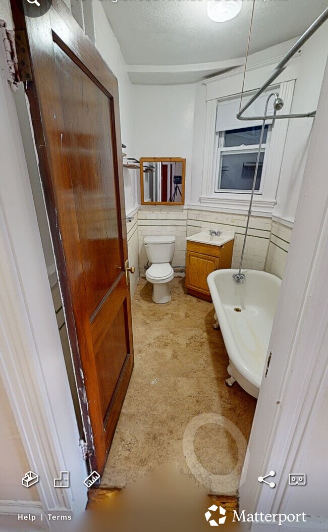 Photo - 145 Englewood Ave Unit 2