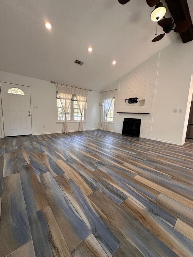 Photo - Newly Renovated 3 bedroom home in Miramar Beach