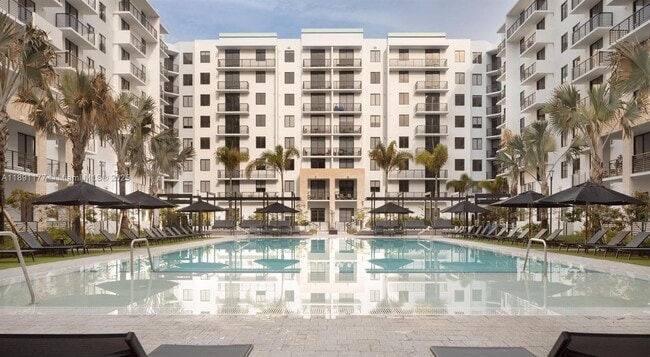Photo - 11200 Biscayne Blvd Unidad A1.5