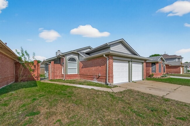 Photo - 6619 Misty Dale Dr