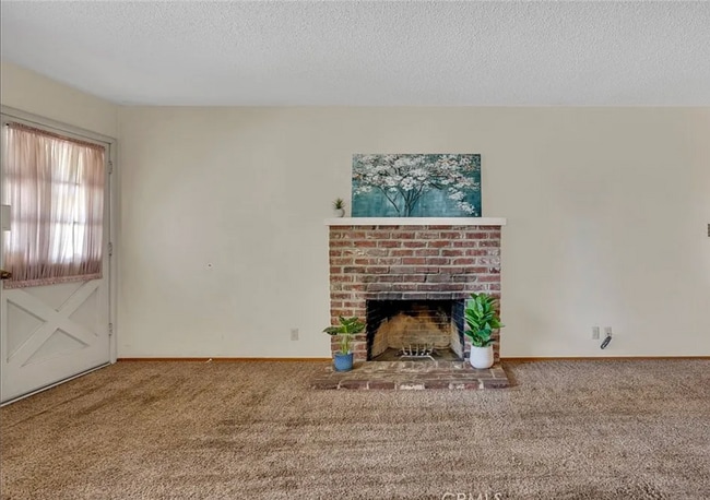 Photo - 976 Granada Cir