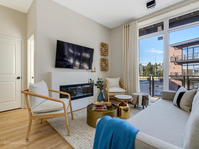 Photo - 8308 Center Ave Unidad 103