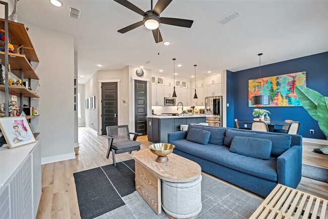 Building Photo - 5209 Carters Bank Ave