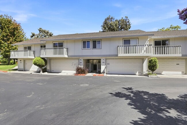 Photo - Northpoint Townhome