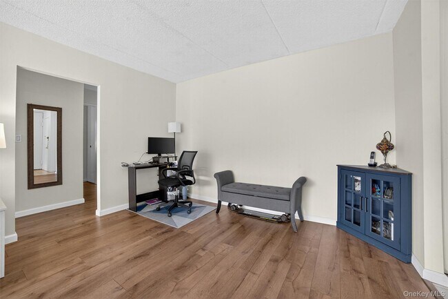 Photo - 130 Colonial Pkwy Unit 3K