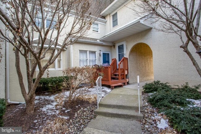 Photo - 1529 Margaret Ct