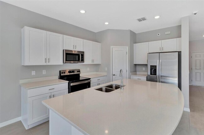 Photo - 2596 Penguin Blvd