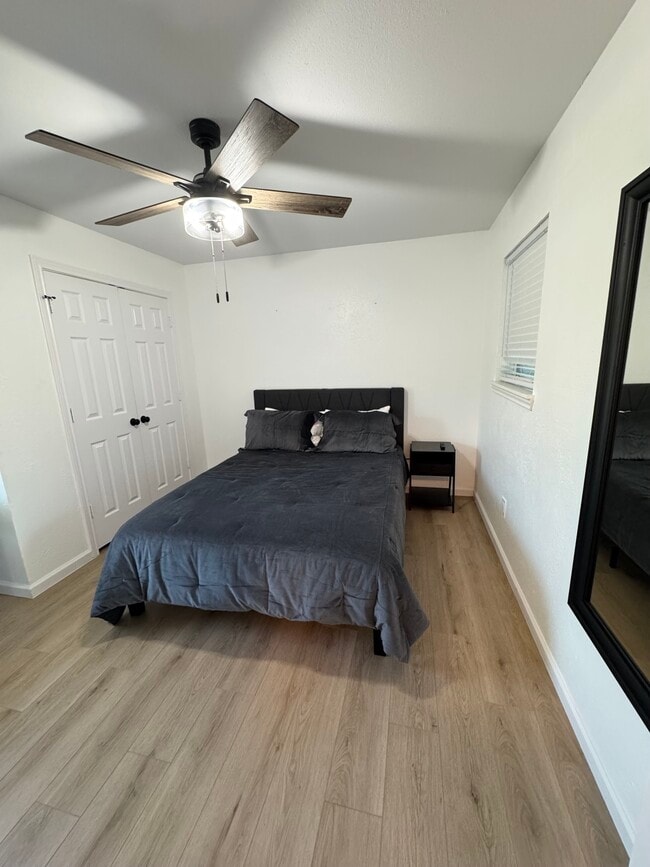 Photo - 17926 Hillcrest Rd