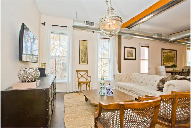 Building Photo - 2953 Wyandot St Rental