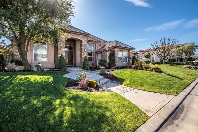 Building Photo - Luxury Unfurnished Single-Story Custom Home for Lease in Copper Ridge