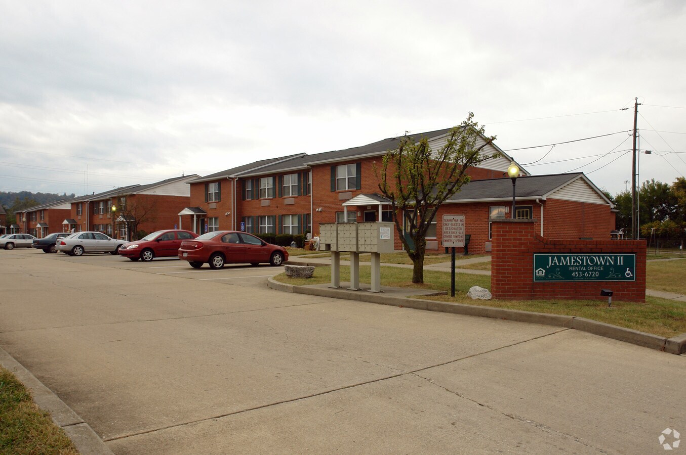 Jamestown - Jamestown Apartments