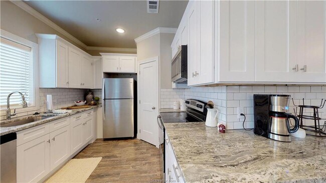 Photo - 4 Bed Northgate Townhome Pre-leasing for August Move In!