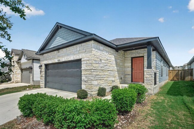 Photo - 105 Drifter Ln
