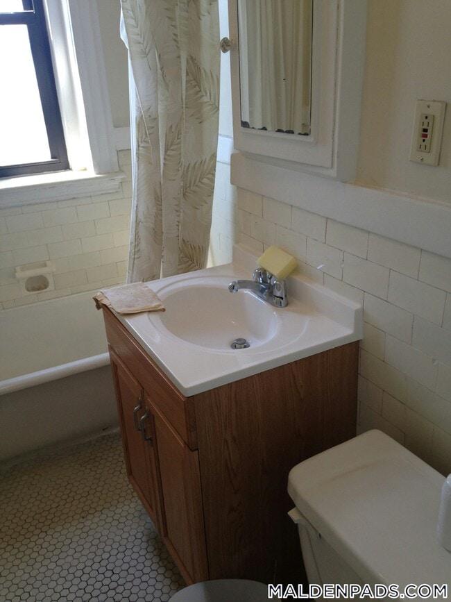 Photo - 17-19-19 Washington St S Unit 312