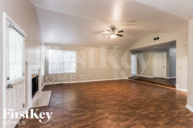 Photo - 594 Fortune Ridge Rd