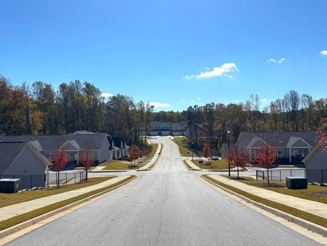 Photo - 244-B Alston Ridge Dr