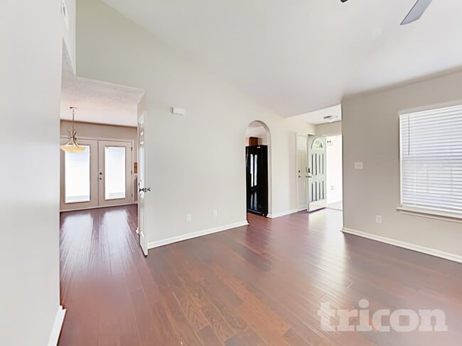 Photo - 1829 Mission Oaks St