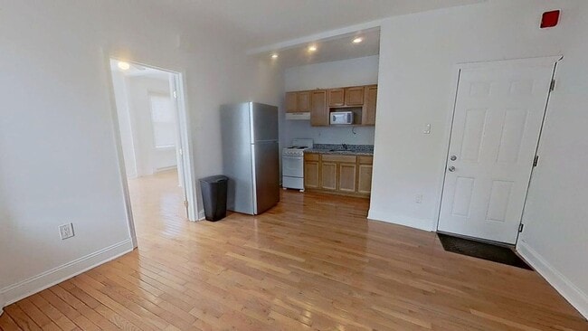 Photo - 1234-40 Rising Sun Ave Unidad D