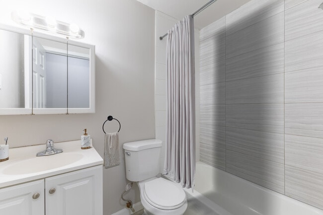 Photo - Waterside Village