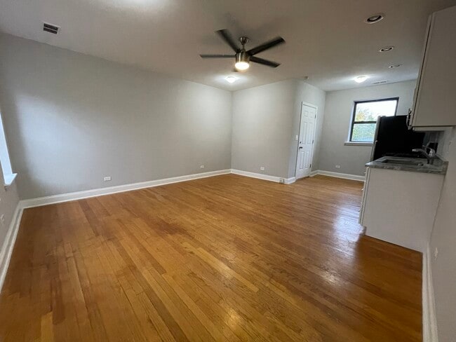 Photo - 6442 N Hamilton Ave Unit 3