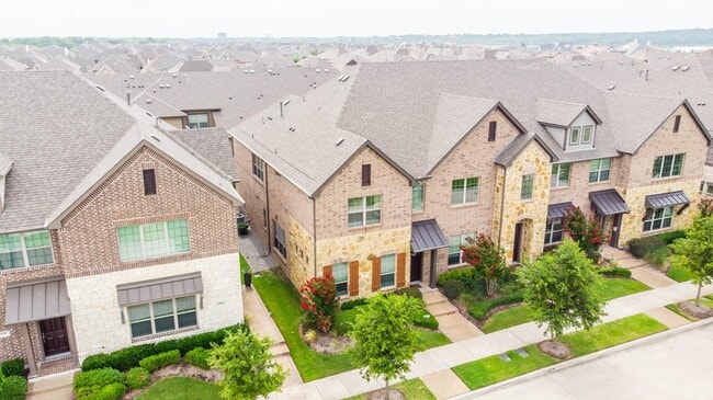 Building Photo - 3927 Cascade Sky Dr