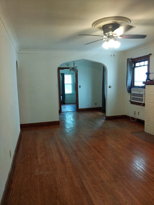 Photo - 4411 10th Ave