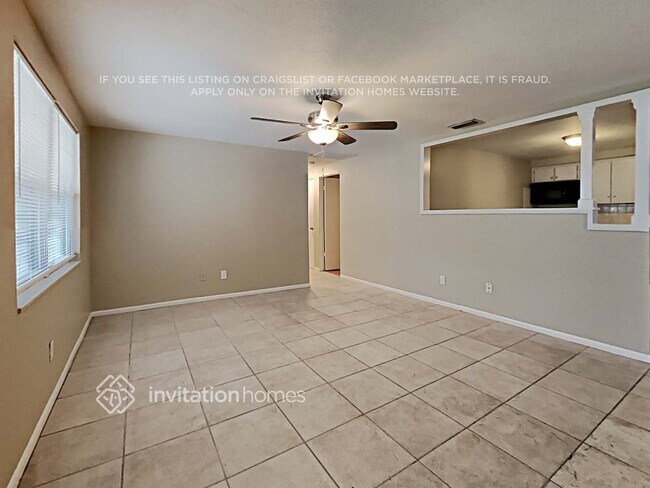 Photo - 8825 58th Way