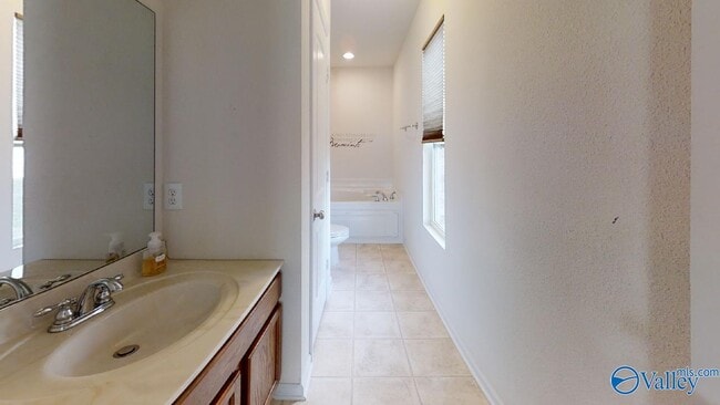 Photo - 3477 Avalon Lake Dr SW