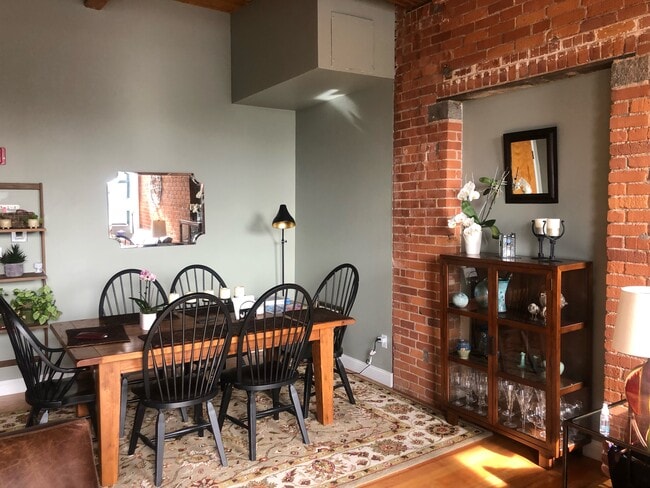 Photo - 54 Green St Unit 401