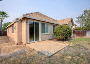 Photo - 530 Barclay Way
