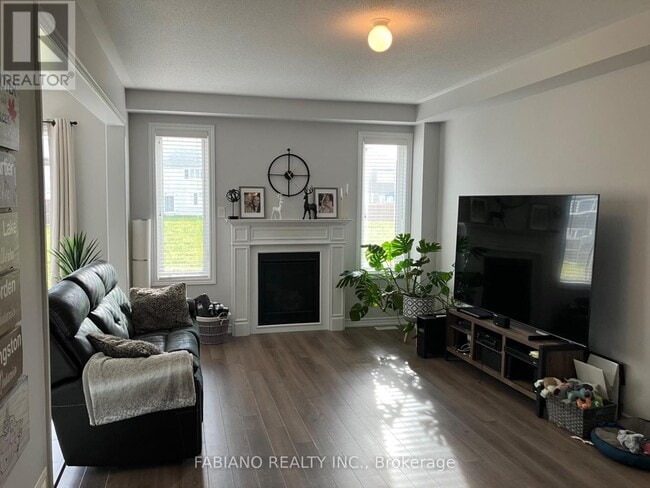 Photo - 175 Brownley Ln.