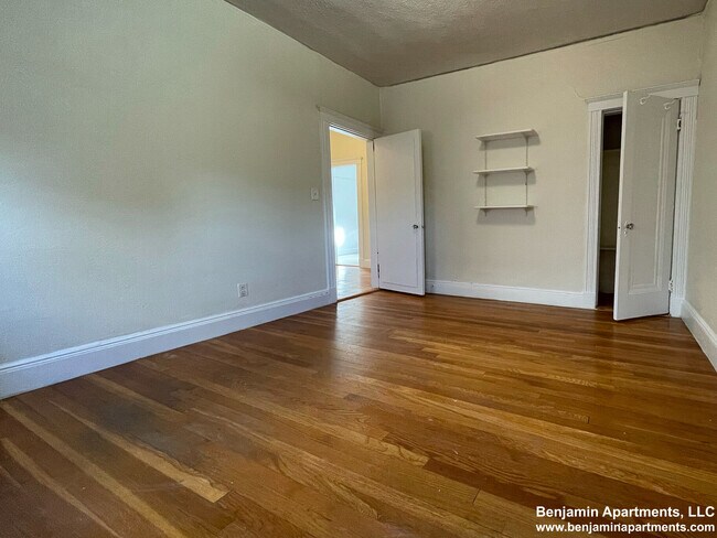 Photo - 1800 Commonwealth Ave Unit 33